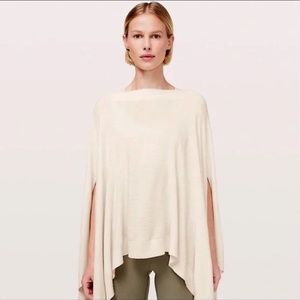 Lululemon Forward Flow Cape in Ivory (O/S)